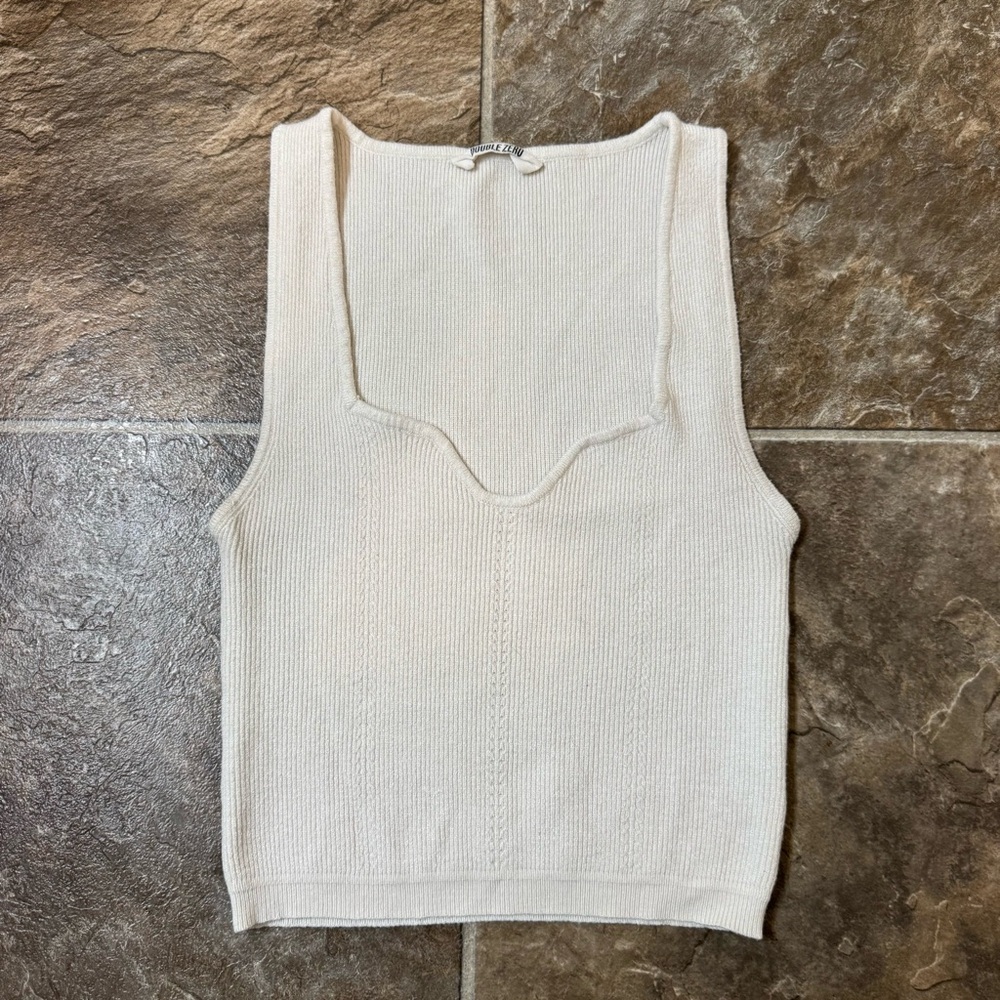 Double Zero Ivory Ribbed Tank Size Medium